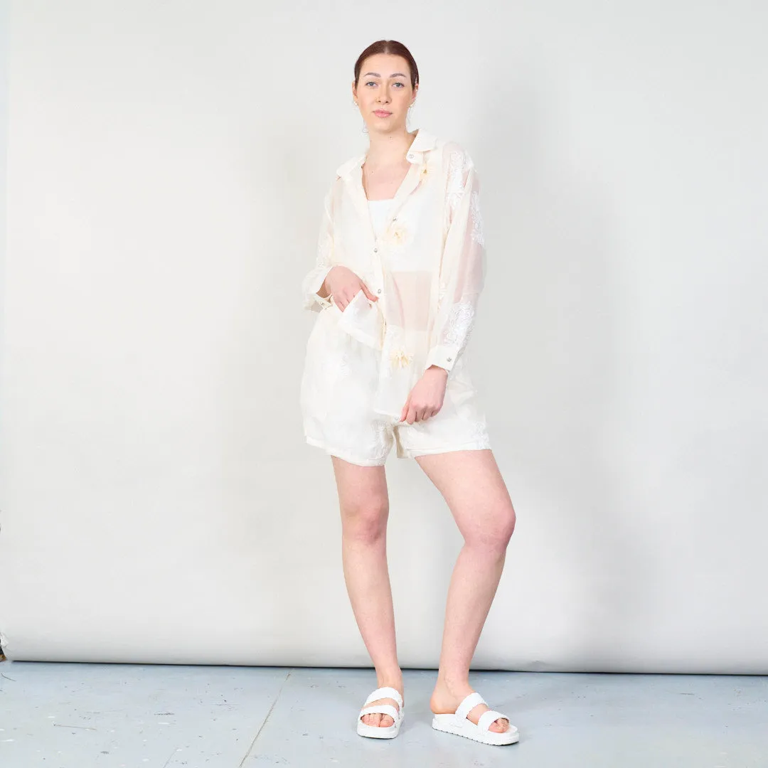 Delicate embroidered shirt and shorts set wholesale