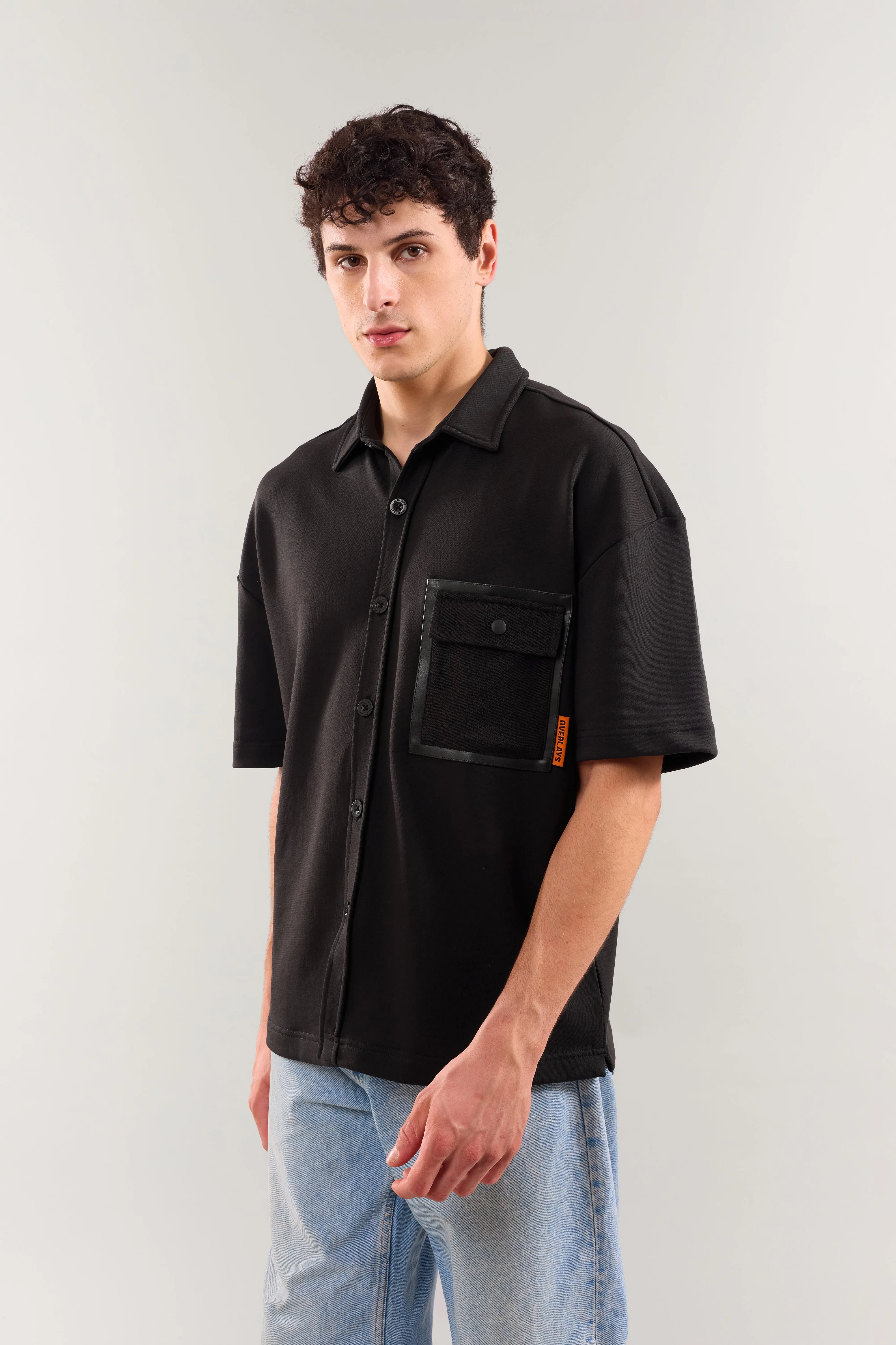 Heavy Weight Raven rexin patch pocket half sleeve shirt