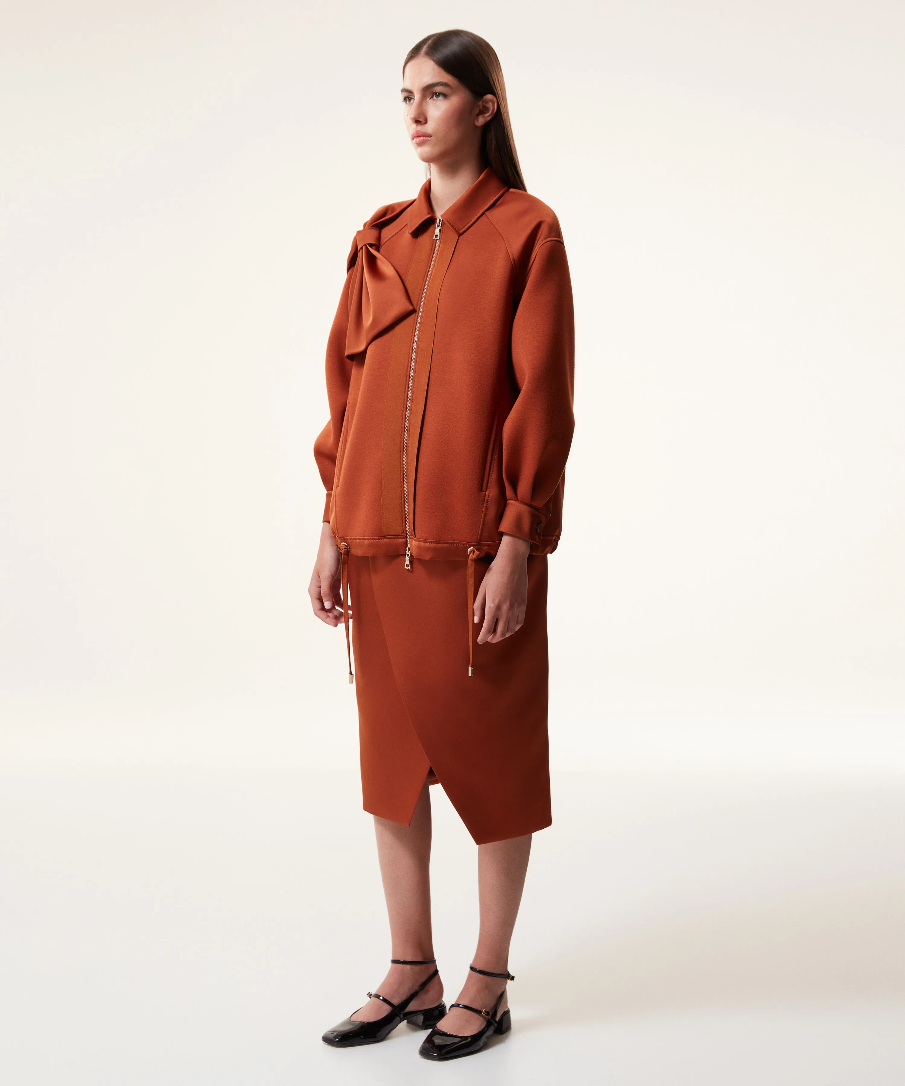 Machka Bow Detailed Solid Sweatshirt Bronze