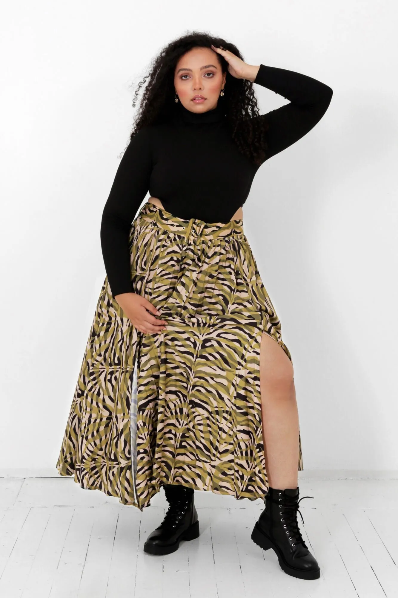 Optical Zebra Pleated Zaira Skirt