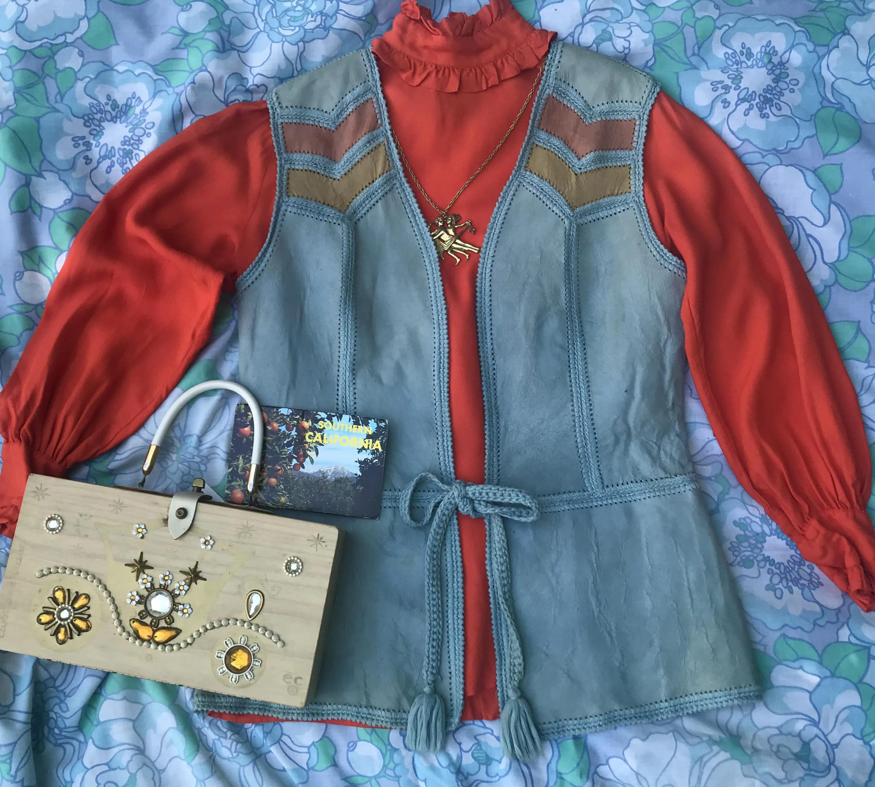 Vintage 70s | Rare Suede Vest Patchwork Knit Bohemian Hippie Vest | M L